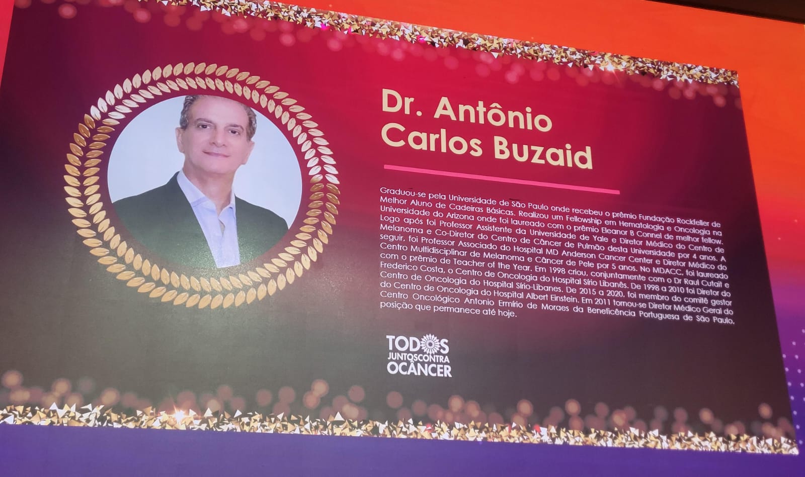 Imagem Mostra: Telão explicando o premio Buzaid.